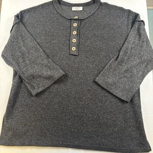 Zenana Women’s Grey Long Sleeve Henley Shirt | Size XL